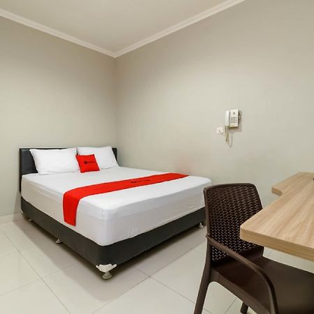 Hotel Reddoorz @ Mangga Besar 2 Dżakarta Zewnętrze zdjęcie