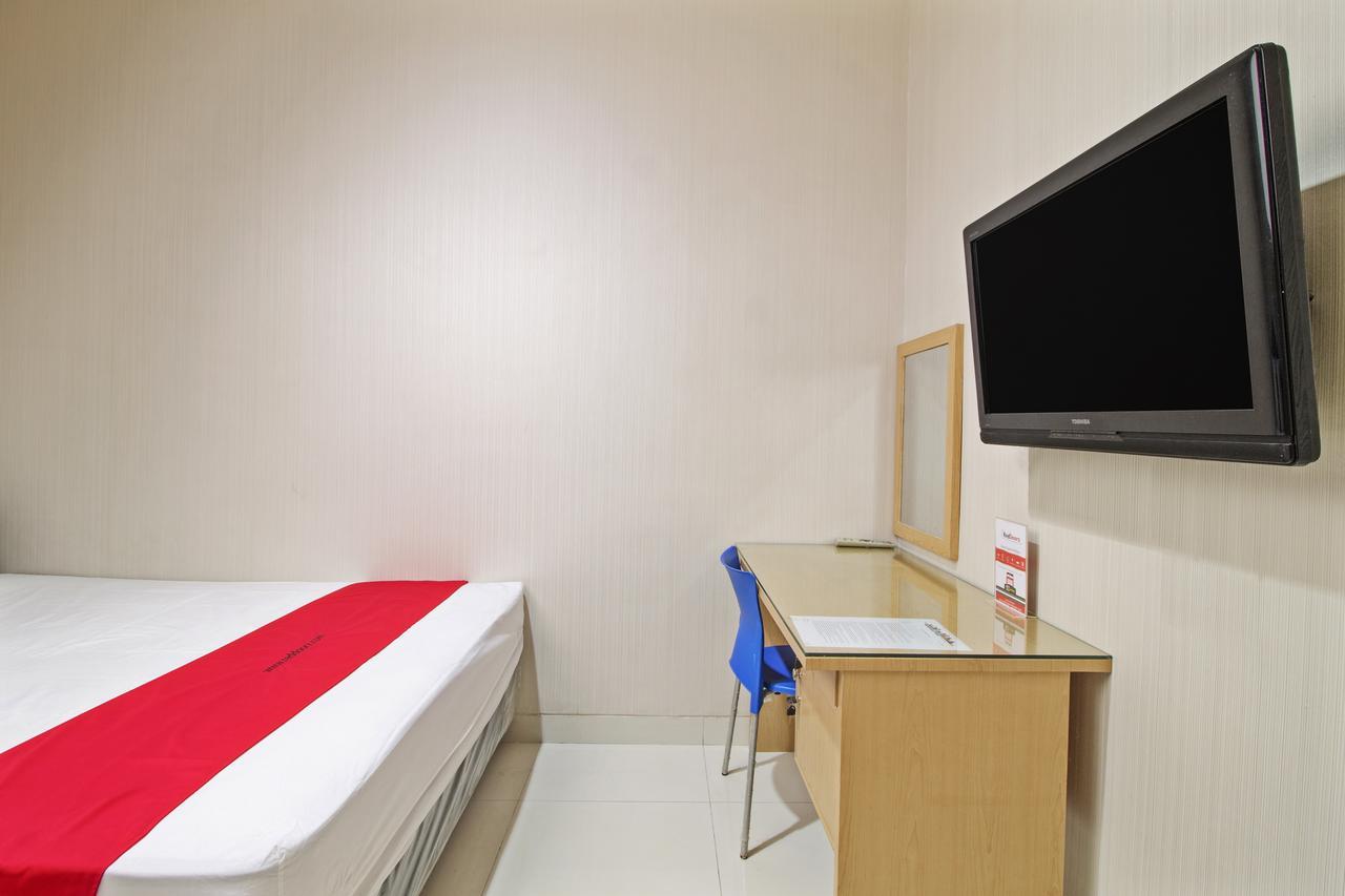 Hotel Reddoorz @ Mangga Besar 2 Dżakarta Zewnętrze zdjęcie