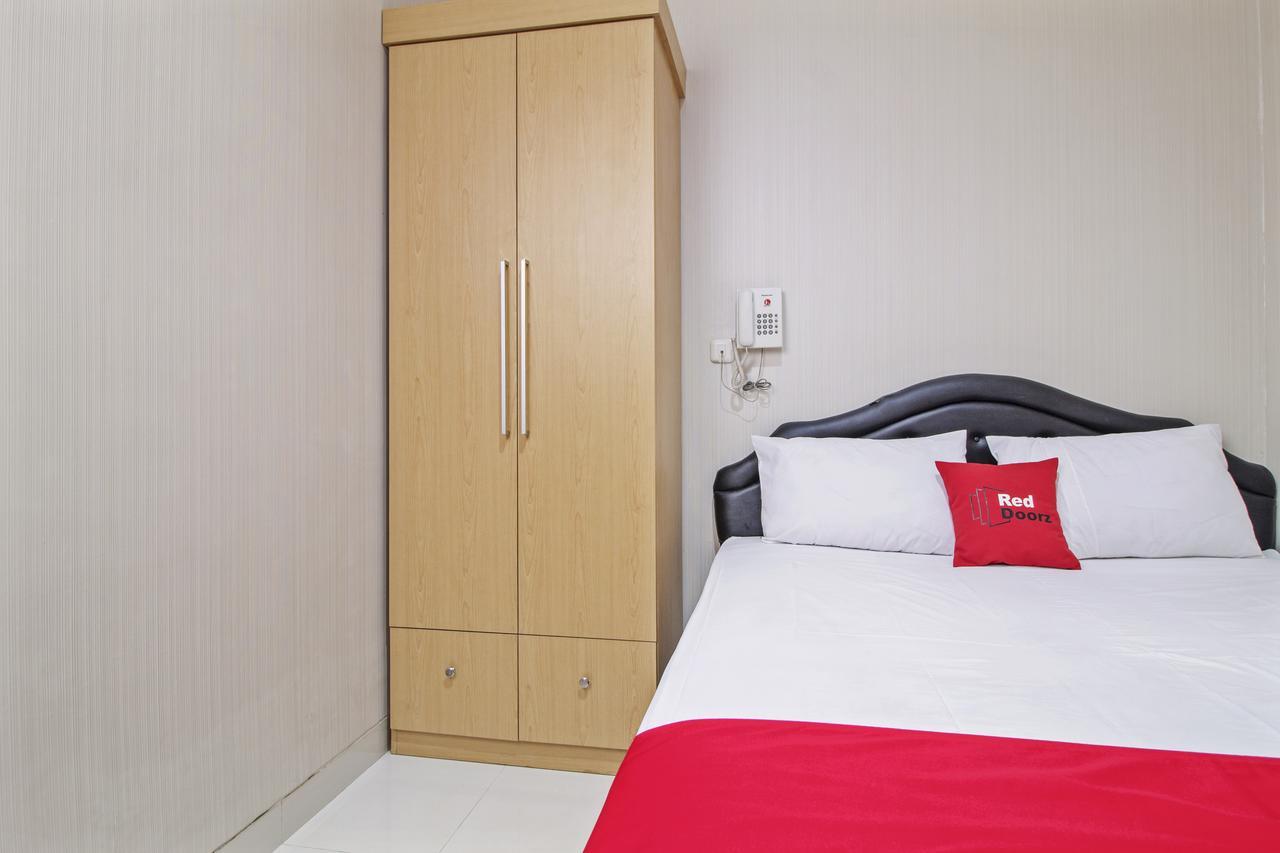 Hotel Reddoorz @ Mangga Besar 2 Dżakarta Zewnętrze zdjęcie